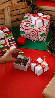 ekatrahandmade-the-santa-surprise-box