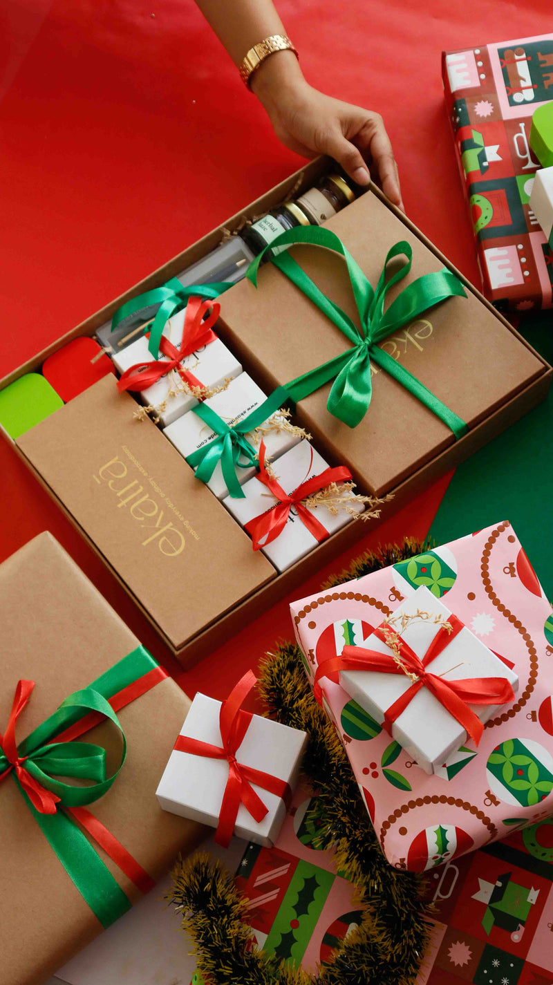 ekatrahandmade-the-december-box