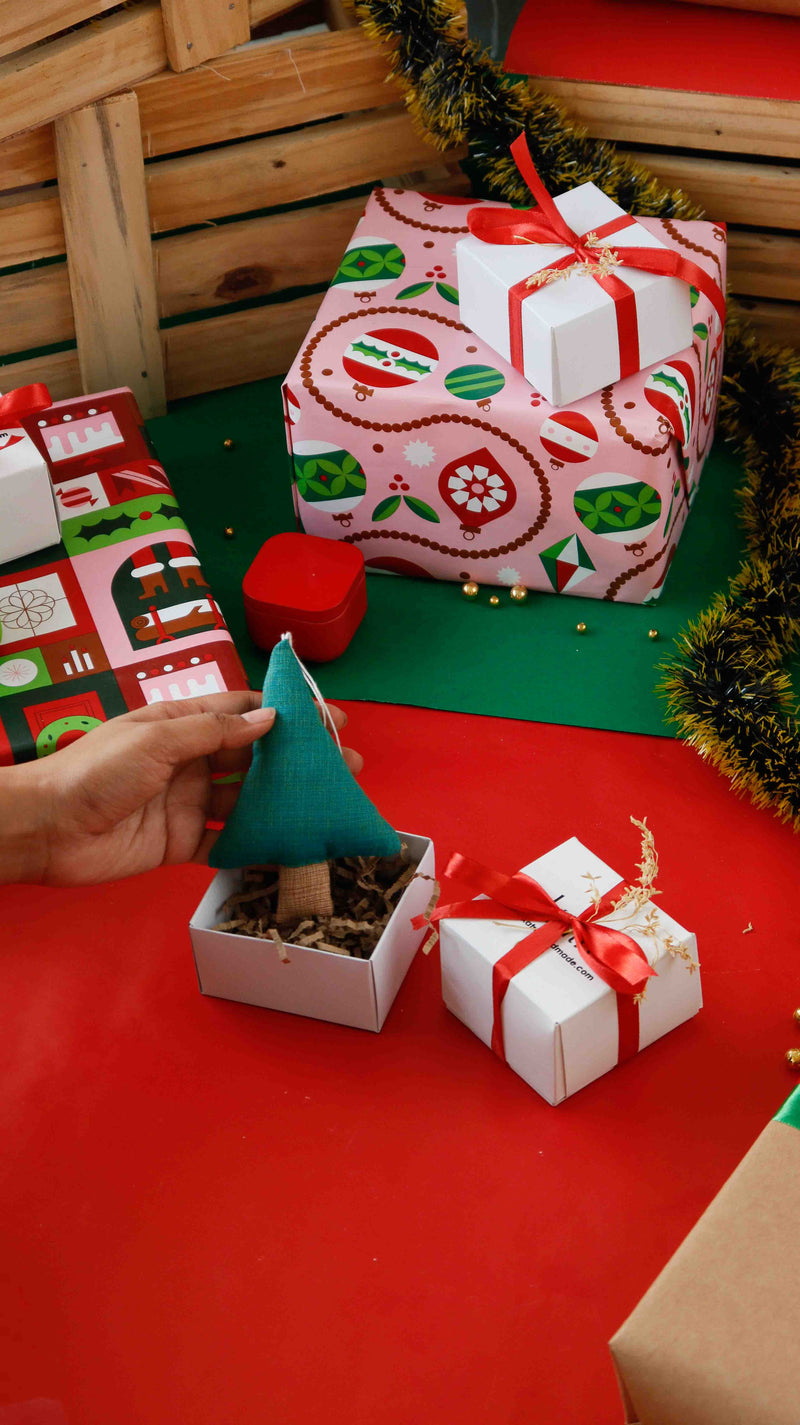 ekatrahandmade-the-advent-box