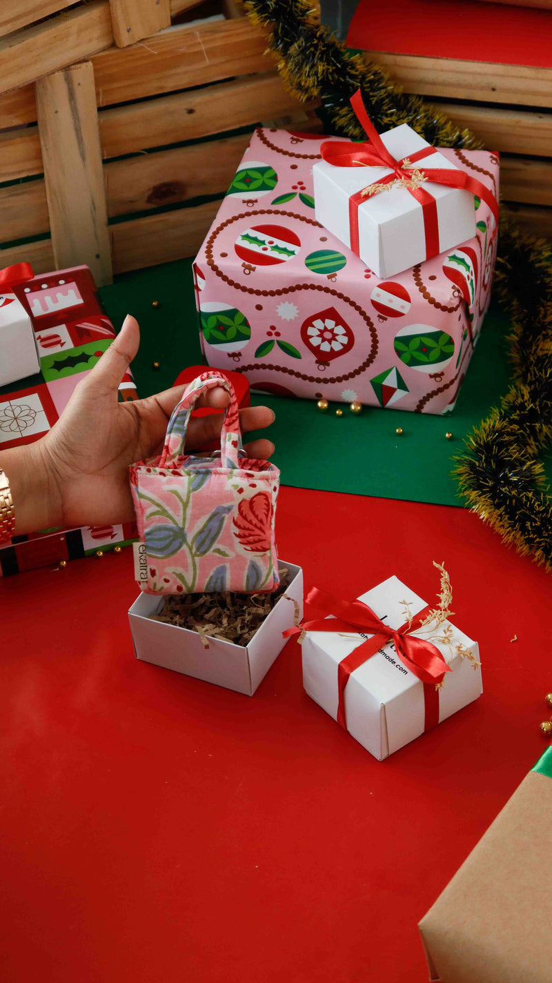 ekatrahandmade-the-advent-box