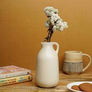 local-kala-eggshell-vase-pourer
