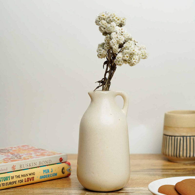 local-kala-eggshell-vase-pourer