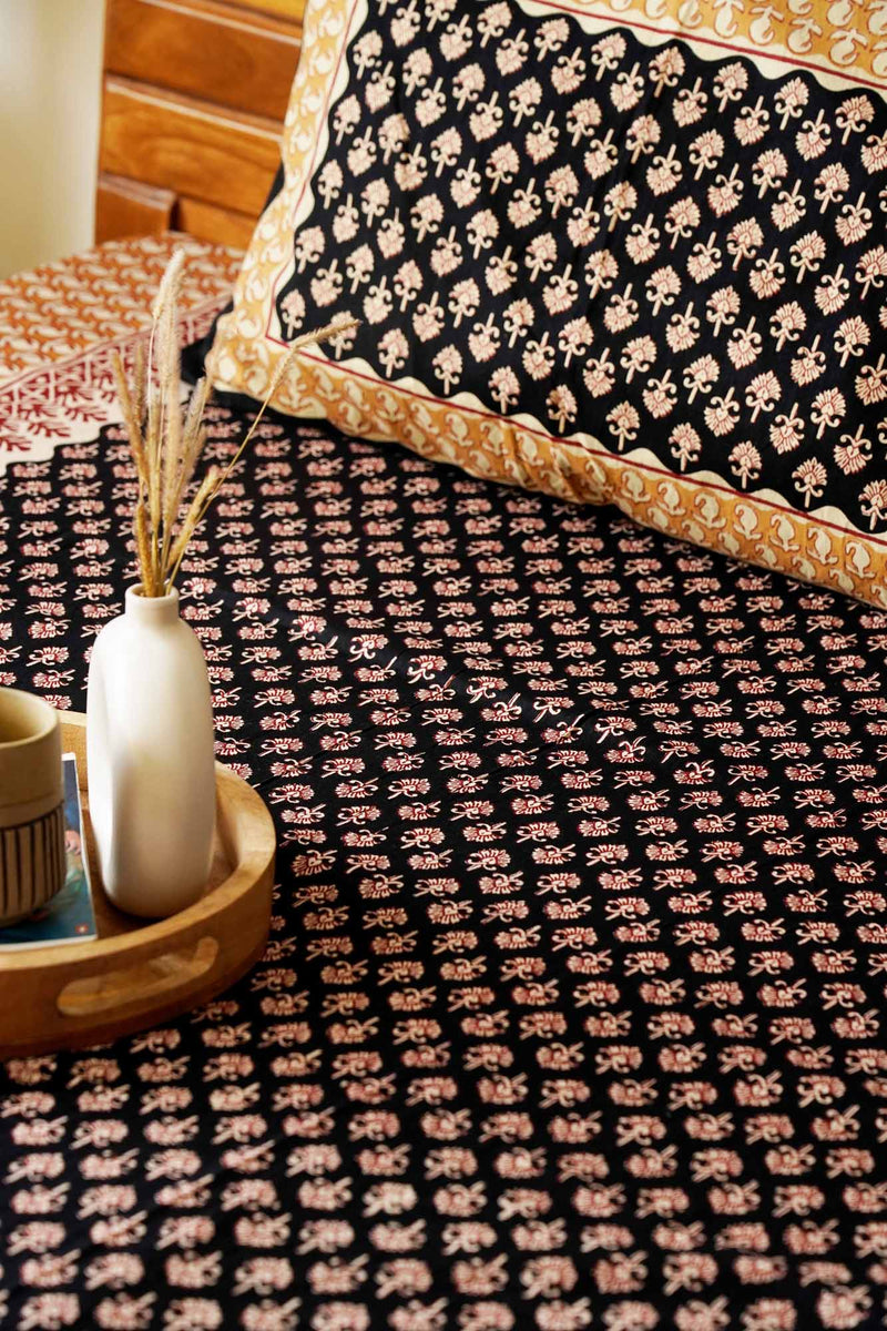 local-kala-kalamkari-black-a-king-size-double-bed-bedsheet-fitted-bedsheet