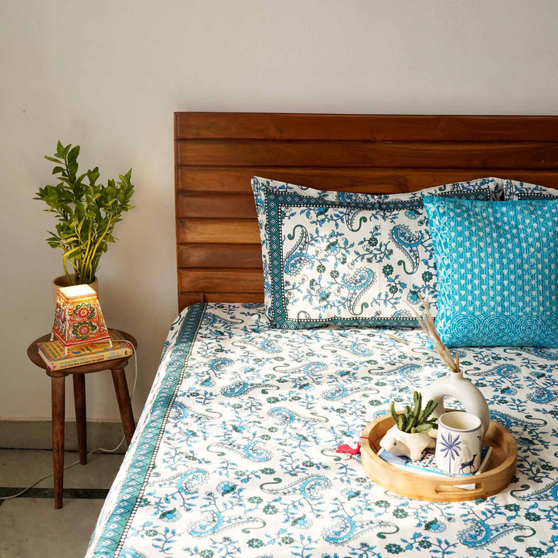 local-kala-neeli-booti-an-extra-extra-large-double-bed-bedsheet-fitted-bedsheet