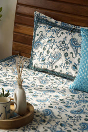 local-kala-neeli-booti-an-extra-extra-large-double-bed-bedsheet-fitted-bedsheet