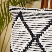 local-kala-boho-vibe-black-and-white-diamond-cushion-cover