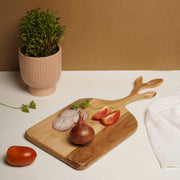 local-kala-reindeer-cheeseboard-chopping-board-serving-platter-acacia-wood