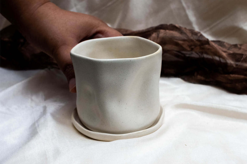 earthan-dancing-ceramic-coffee-cup