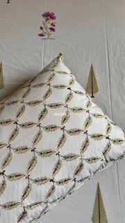 aenak-dusty-mulberry-handblock-premium-cotton-bedsheet-set