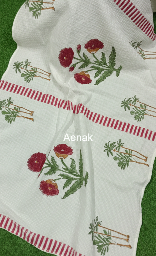 aenak-red-floral-garden-handblock-waffle-cotton-towel-copy