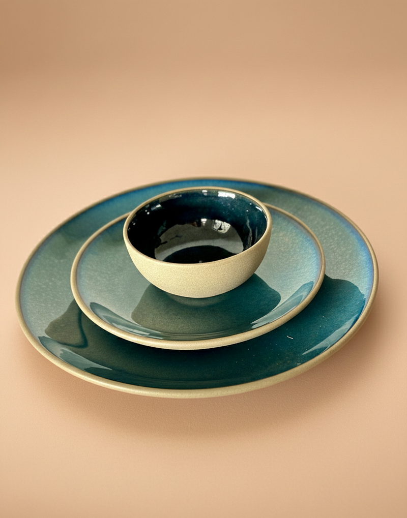 Nurture India Ink Blue Dinner Glossy 3-Piece Set
