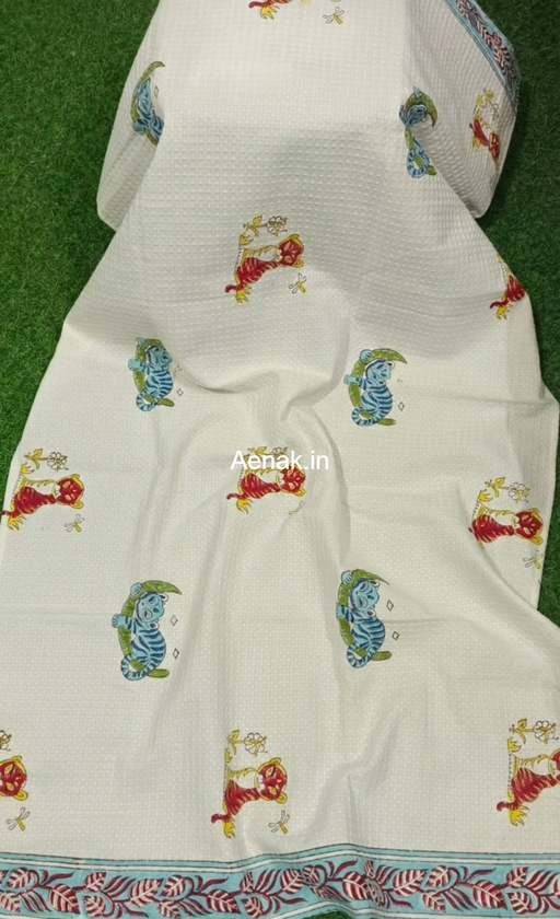 aenak-red-blue-tiger-handblock-printed-waffle-cotton-bathing-towel