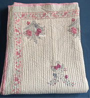 aenak-burgundy-anaar-handblock-printed-reversible-straight-quilted-bedcover-set-beige-base