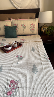 aenak-green-ashoka-handblock-printed-reversible-straight-quilted-bedcover-set-beige-base