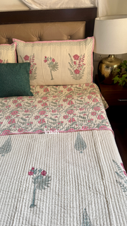 aenak-green-ashoka-handblock-bedsheet-straight-quilted-bedcover-combo-set-beige-base