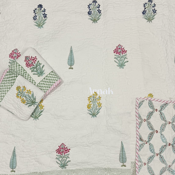 aenak-madhumati-handblock-bedsheet-quilted-bedcover-combo-set
