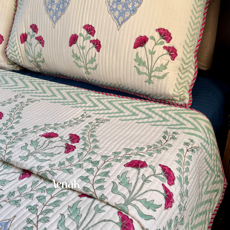 aenak-pink-poppy-printed-reversible-straight-quilted-bedcover-set-light-beige-base