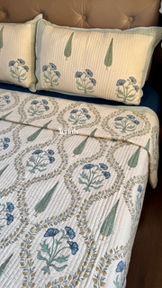 aenak-blue-poppy-jaal-handblock-printed-reversible-straight-quilted-bedcover-set-beige-base