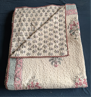 aenak-pink-floral-green-palm-handblock-printed-reversible-quilted-bedcover-set