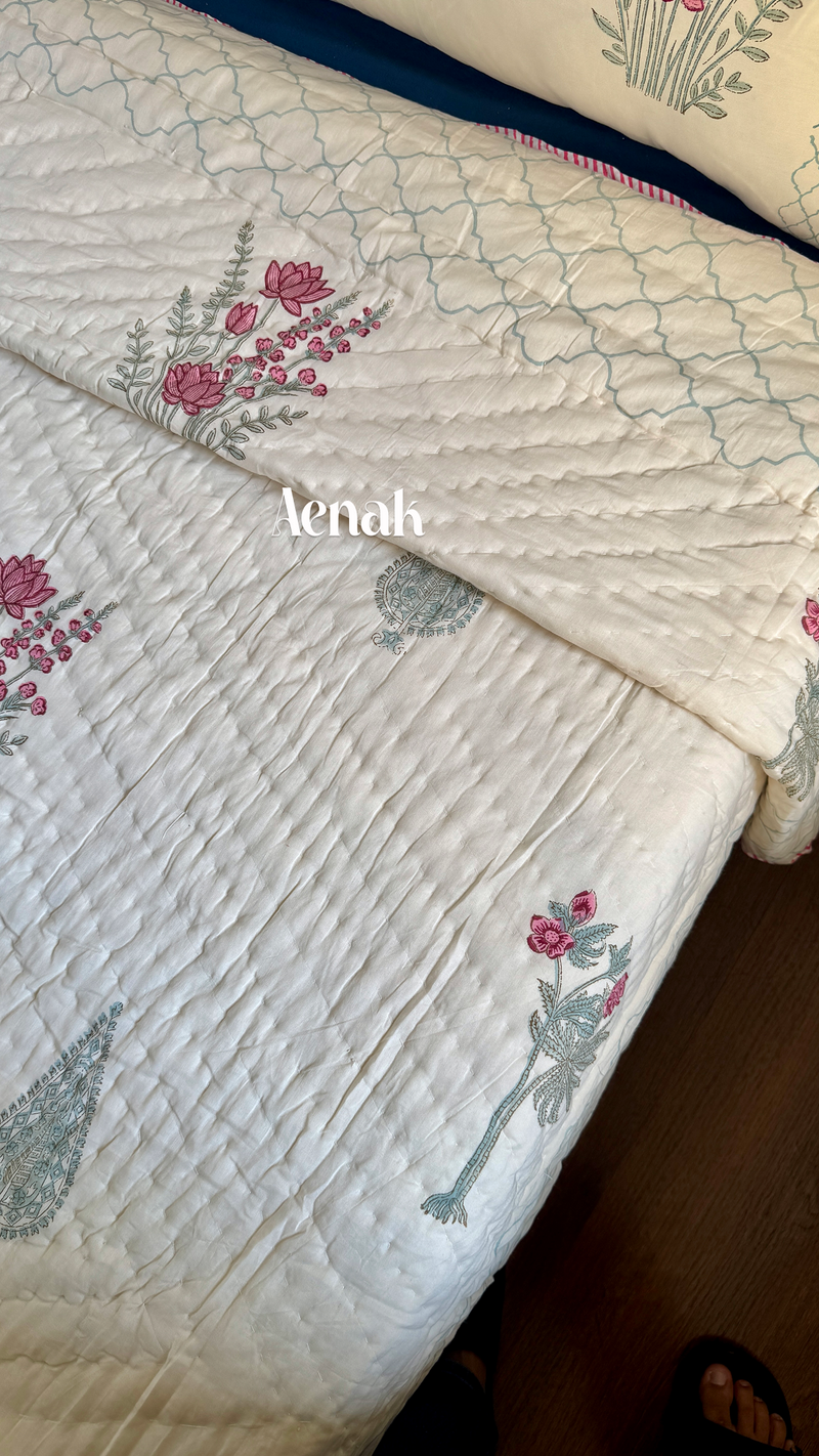 aenak-green-ashoka-handblock-bedsheet-quilt-combo-set-beige-base-1