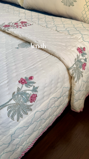 aenak-green-ashoka-handblock-printed-reversible-mulmul-cotton-quilt-beige-base