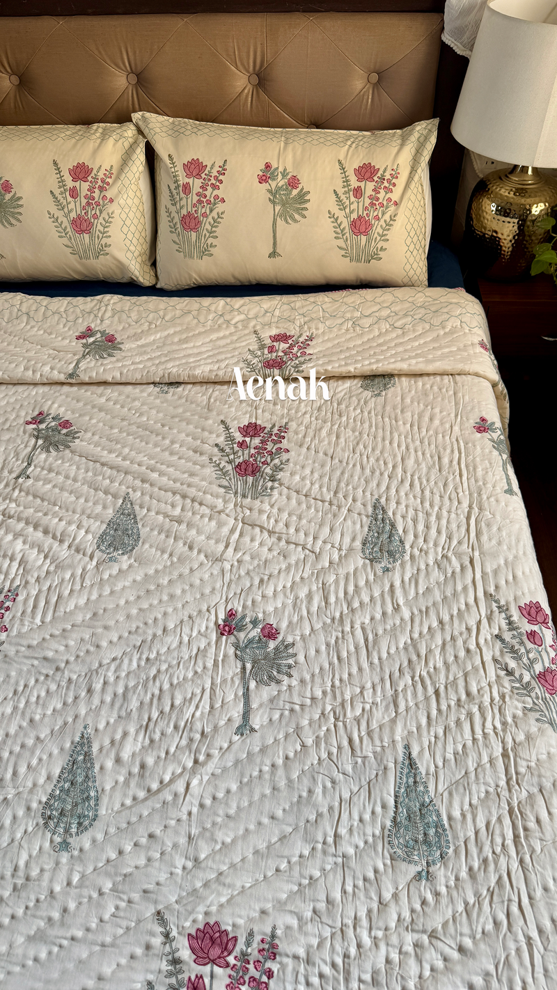 aenak-green-ashoka-handblock-printed-reversible-mulmul-cotton-quilt-beige-base