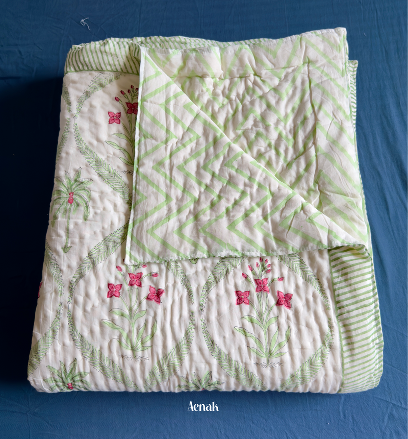 aenak-green-palm-tree-handblock-bedsheet-quilt-combo-set