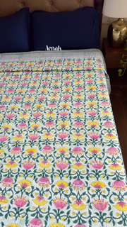 aenak-pink-yellow-lotus-handblock-bedsheet-dohar-combo-set