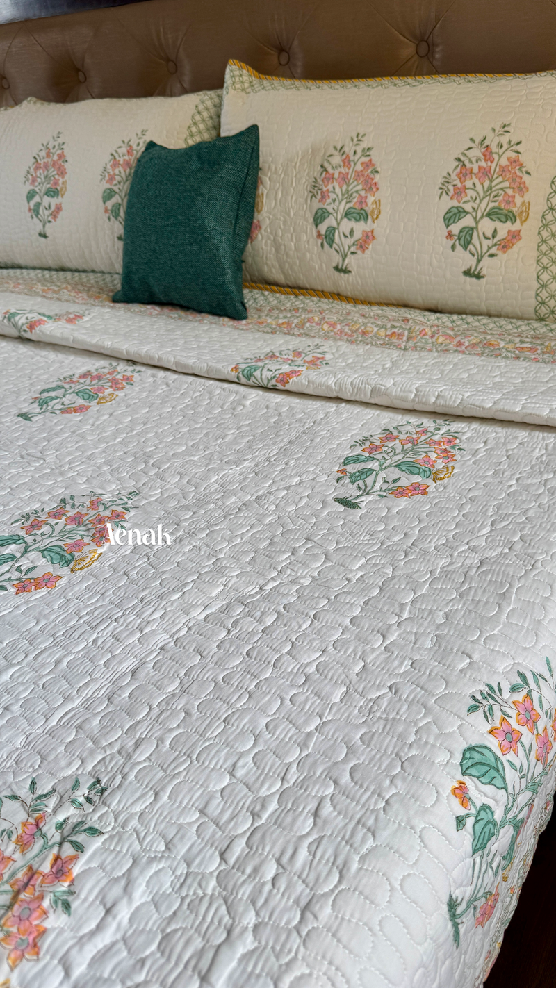 aenak-peach-anokhi-handblock-printed-reversible-quilted-bedcover-set