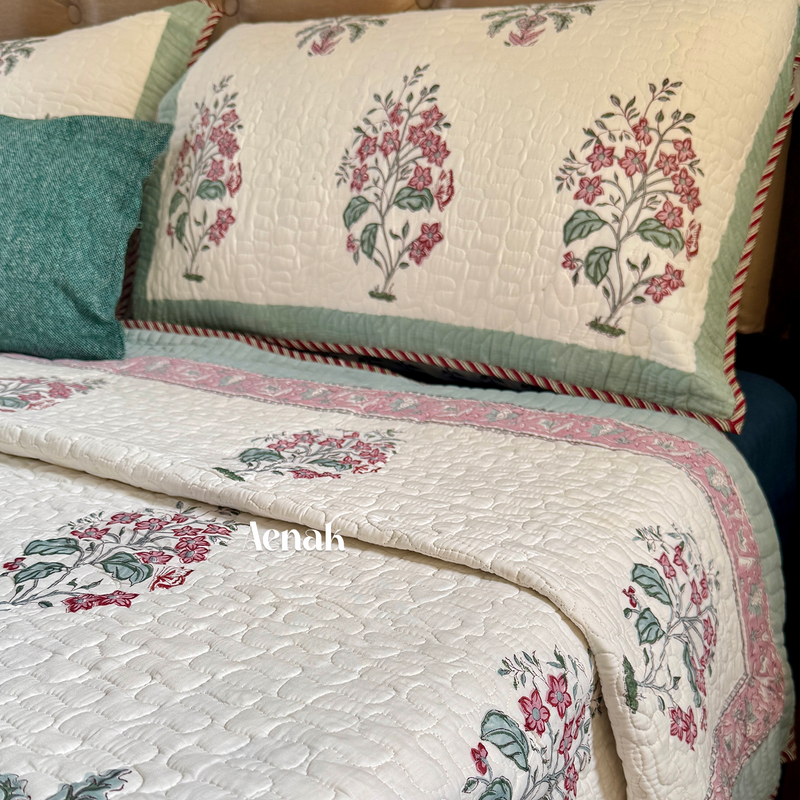 aenak-pink-floral-green-palm-handblock-printed-reversible-quilted-bedcover-set