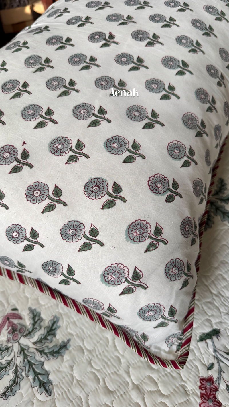 aenak-pink-floral-green-palm-handblock-printed-reversible-quilted-bedcover-set