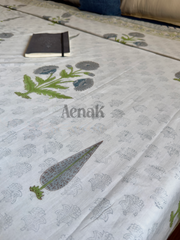 aenak-blue-dahlia-handblock-bedsheet-dohar-combo-set