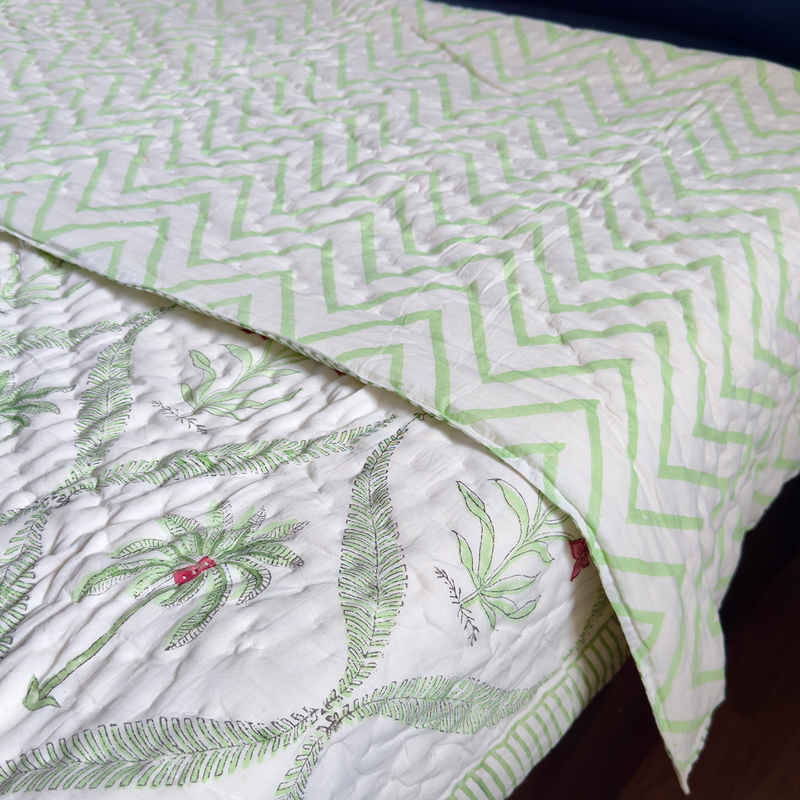 aenak-green-palm-tree-handblock-bedsheet-quilt-combo-set