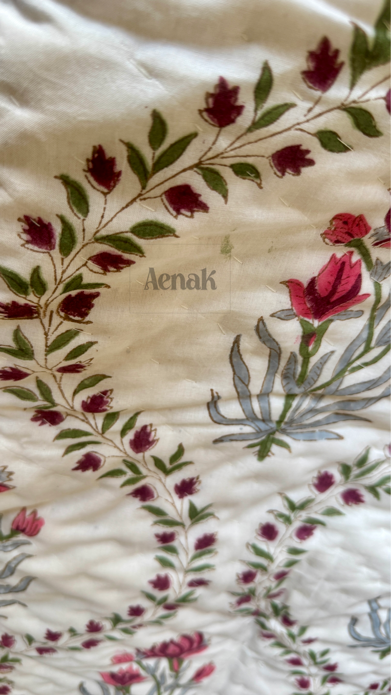 aenak-handblock-printed-king-size-reversible-mulmul-cotton-quilt-copy-8