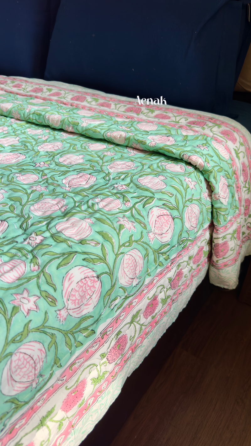 aenak-anaar-baag-handblock-bedsheet-quilt-combo-set
