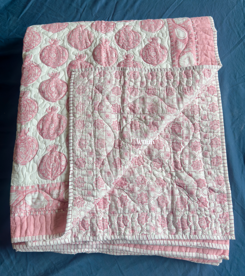 aenak-pink-anaar-handblock-printed-reversible-quilted-bedcover-set