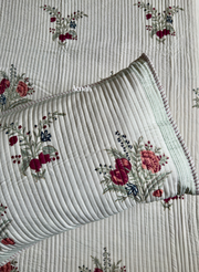 aenak-burgundy-anaar-handblock-printed-reversible-straight-quilted-bedcover-set