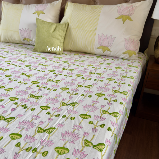aenak-pichwai-lotus-handblock-bedsheet-dohar-combo-set