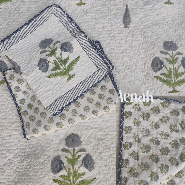 aenak-blue-dahlia-handblock-bedsheet-quilted-bedcover-combo-set