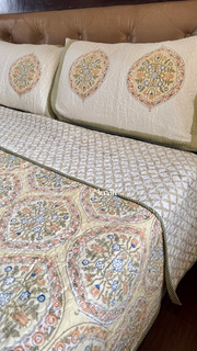 aenak-pastel-yellow-geometric-handblock-printed-reversible-quilted-bedcover-set
