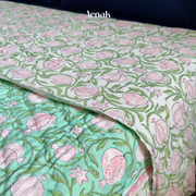 aenak-anaar-baag-handblock-bedsheet-quilt-combo-set