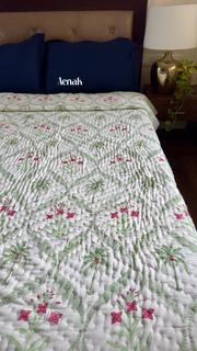aenak-green-palm-tree-handblock-bedsheet-quilt-combo-set