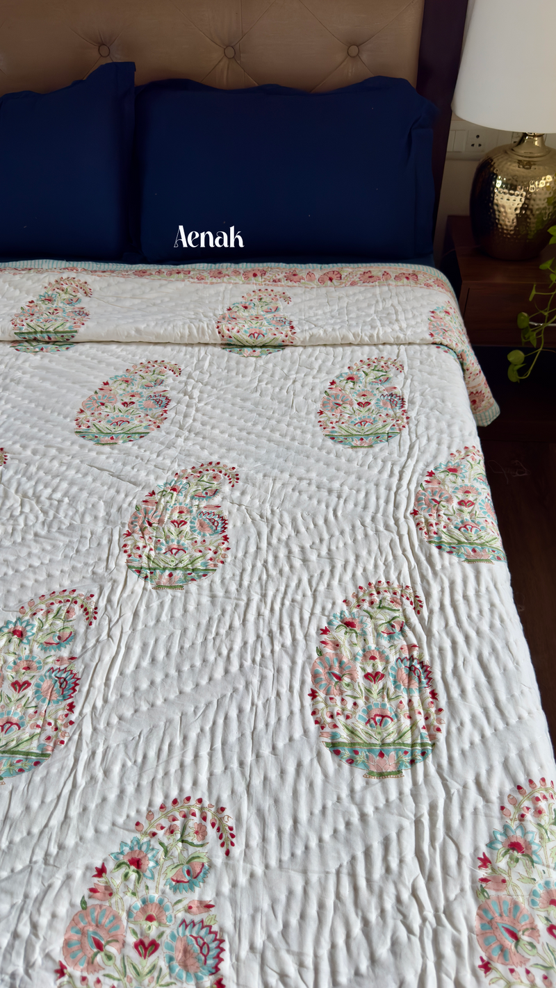 aenak-pink-kairi-handblock-printed-reversible-mulmul-cotton-quilt