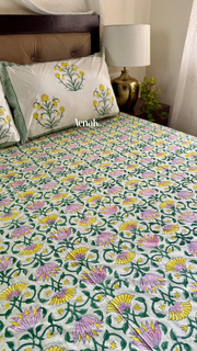 aenak-pink-yellow-lotus-handblock-printed-premium-cotton-fitted-bedsheet-set