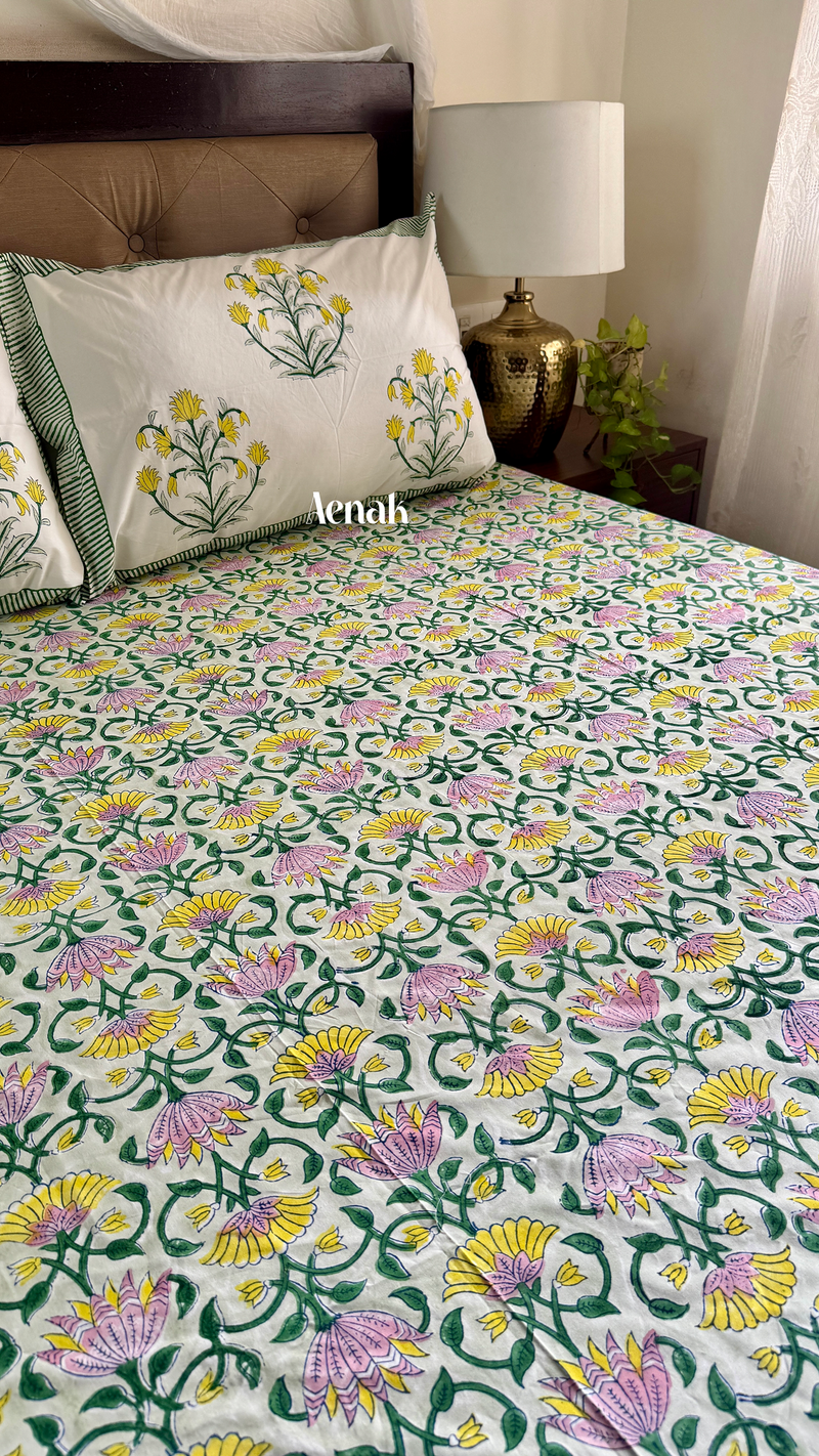 aenak-pink-yellow-lotus-handblock-printed-premium-cotton-fitted-bedsheet-set