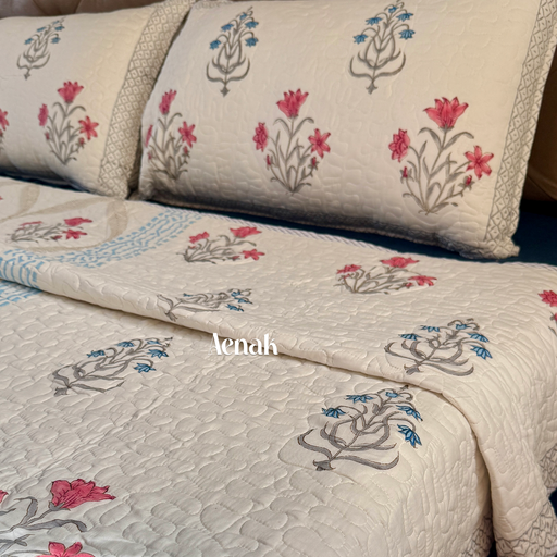 aenak-red-blue-jaal-handblock-printed-reversible-quilted-comforter-bedcover-set