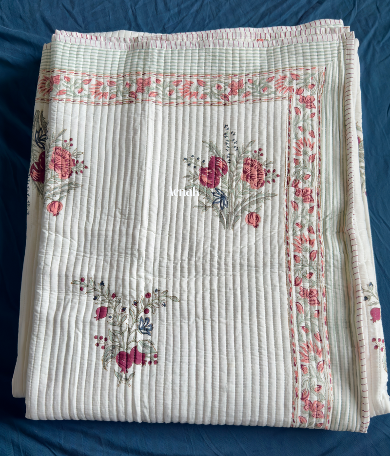 aenak-burgundy-anaar-handblock-printed-reversible-straight-quilted-bedcover-set