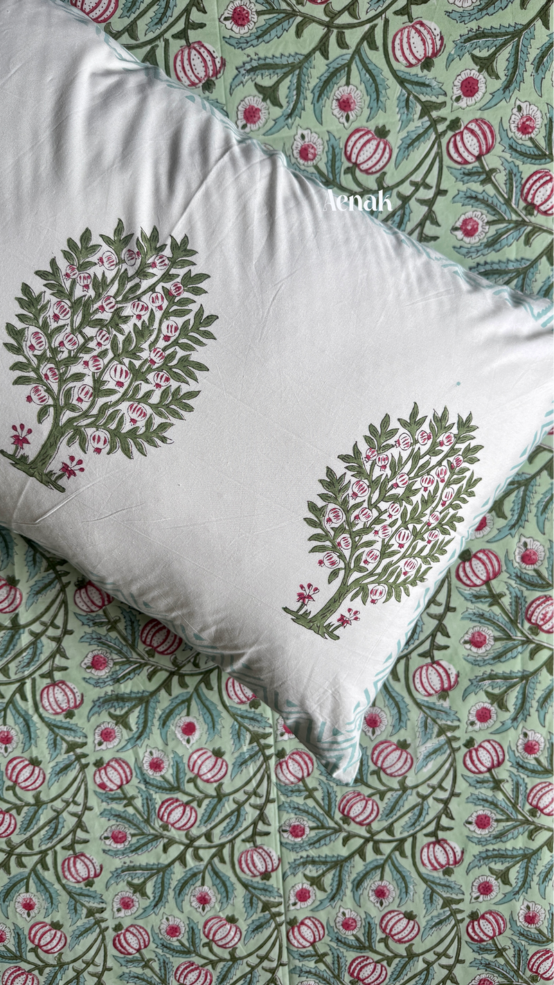 aenak-red-anaar-baag-handblock-printed-premium-cotton-fitted-bedsheet-set