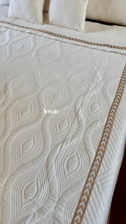 aenak-white-embossed-leaf-quilted-bedcover-with-brown-lace