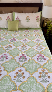 aenak-mint-green-yellow-handblock-printed-premium-cotton-fitted-bedsheet-set